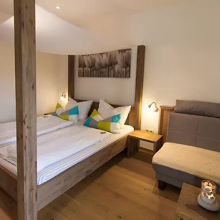 Hotel Alpenblick 3*